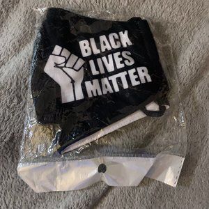 BLM mask never worn